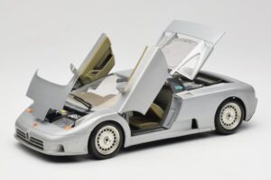 Bugatti EB110 Argent Bburago 1:18 3035-S Métal — image 2 sur 8