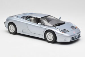 Bugatti EB110 SS Argent Anson 1:18 30303-W-M2 Métal — image 6 sur 8