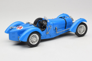 Bugatti Type 51 Grand Prix #14 Bleu Bburago 1:18 3012-M1 Métal — image 2 sur 6
