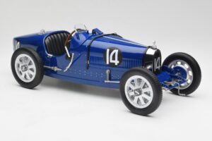 Bugatti Type 35 #14 Dark Blue Norev 1:12 125703 Métal — image 4 sur 6