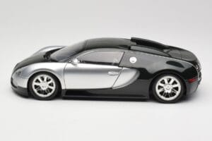 Bugatti Veyron Edition Centenaire Chrome Green Minichamps 1:18 100110852 Métal — image 4 sur 8