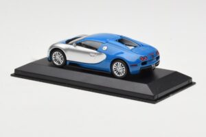 Bugatti Veyron Centenaire Bleu Métallique Argent Minichamps 1:43 400110850 Métal — image 3 sur 4