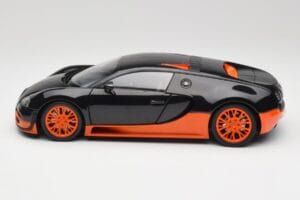 Bugatti Veyron Super Sport World Record Edition Carbon & Orange Minichamps 1:18 100110840 Métal — image 4 sur 8