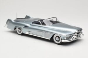 Buick Le Sabre Concept Light Blue Metallic BoS Models 1:18 BOS199 Résine — image 4 sur 6