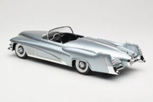 Buick Le Sabre Concept Light Blue Metallic BoS Models 1:18 BOS199 Résine — image 5 sur 6