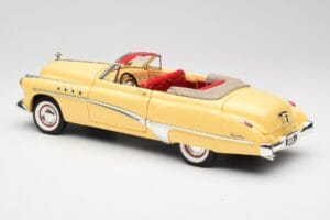 Buick Roadmaster Chrome Yellow Motormax 1:18 23124646-M17 Métal — image 7 sur 8