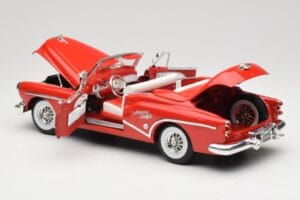 Buick Skylark Cabriolet Rouge Motormax 1:18 73129 Métal — image 5 sur 8