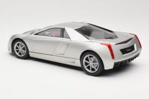 Cadillac Cien Argent Hot Wheels 1:18 57296 Métal — image 7 sur 8
