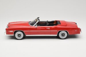 Cadillac Eldorado Cabriolet Rouge MCG 1:18 MCG18471 Métal — image 5 sur 8