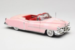 Cadillac Eldorado Rose Anson 1:18 30371 Métal — image 6 sur 8