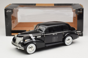 Cadillac Fleetwood Series 75 The Godfather Jada 1:18 91199 Métal — image 6 sur 6