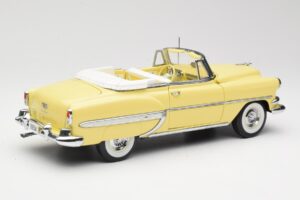 Chevrolet Bel Air Cabriolet Jaune Sun Star 1:18 1712 Métal — image 3 sur 8