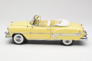 Chevrolet Bel Air Cabriolet Jaune Sun Star 1:18 1712 Métal — image 4 sur 8