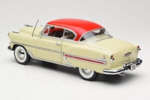 Chevrolet Bel Air Beige Sun Star 1:18 1600 Métal — image 7 sur 8