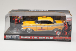 Chevrolet Bel Air Taxi Deadpool Metals Diecast 1:24 30290 Métal