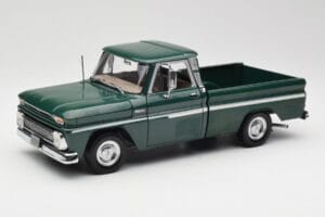 Chevrolet C-10 Vert Sun Star 1:18 1360 Métal