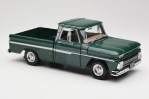 Chevrolet C-10 Vert Sun Star 1:18 1360 Métal — image 6 sur 8