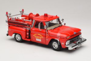 Chevrolet C-20 Fire Truck Sun Star 1:18 1383 Métal — image 4 sur 6
