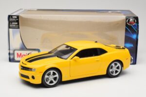 Chevrolet Camaro SS RS Jaune Maisto 1:18 31173 Métal — image 8 sur 8