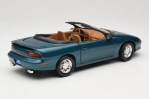 Chevrolet Camaro Z28 Cabriolet Vert American Muscle 1:18 7231D0 Métal — image 3 sur 8