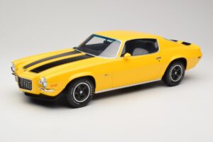 Chevrolet Camaro Z28 RS Daytona Yellow Otto 1:12 G085 Résine