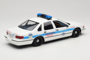 Chevrolet Caprice Chicago Police UT Models 1:18 180142096 Métal — image 3 sur 8