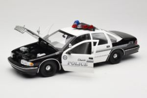 Chevrolet Caprice Glendale Police UT Models 1:18 21026 Métal — image 2 sur 8