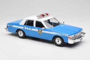 Chevrolet Caprice NYPD Voiture de Police MCG 1:18 MCG18360 Métal — image 4 sur 6