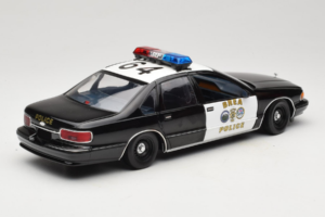 Chevrolet Caprice Californie Police UT Models 1:18 180142098 Métal — image 3 sur 8