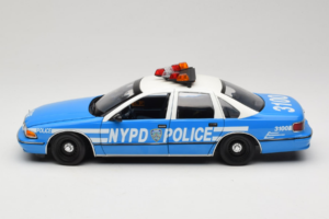 Chevrolet Caprice New York Police UT Models 1:18 180142097 Métal — image 4 sur 8