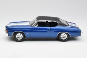 Chevrolet Chevelle SS 454 Bleu Maisto 1:18 531886 Métal — image 4 sur 8