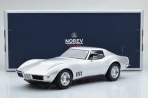 Chevrolet Corvette C3 Argent Norev 1:18 189032 Métal — image 6 sur 6