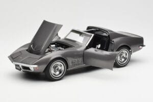 Chevrolet Corvette C3 Spider Laguna Gris Métallique AUTOart 1:18 71173 Métal — image 2 sur 8