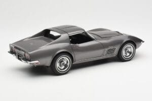 Chevrolet Corvette C3 Spider Laguna Gris Métallique AUTOart 1:18 71173 Métal — image 3 sur 8