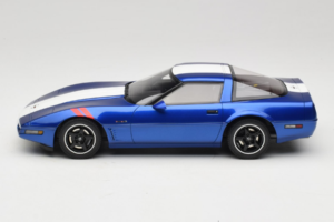 Chevrolet Corvette C4 Grand Sport Admiral Blue GT Spirit 1:18 GT538 Résine — image 3 sur 6