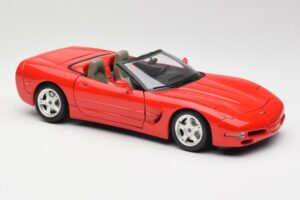 Chevrolet Corvette C5 Cabriolet Rouge Bburago 1:18 3076 Métal — image 6 sur 8