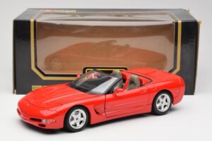 Chevrolet Corvette C5 Cabriolet Rouge Bburago 1:18 3076 Métal — image 8 sur 8