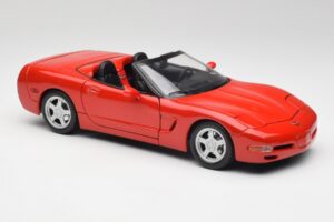 Chevrolet Corvette C5 Cabriolet Torch Rouge Maisto 1:18 50318 Métal — image 6 sur 8