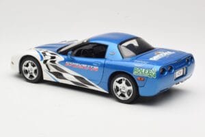 Chevrolet Corvette C5 Pace Car Rolex 24 at Daytona 1999 UT Models 1:18 39944 Métal — image 7 sur 8