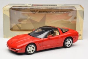 Chevrolet Corvette C5 Targa Rouge UT Models 1:18 21001 Métal — image 8 sur 8