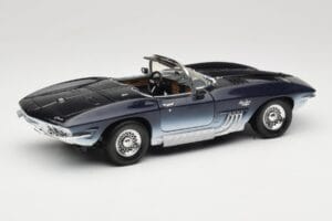 Chevrolet Corvette Mako Shark Motormax 1:18 73102 Métal — image 3 sur 8
