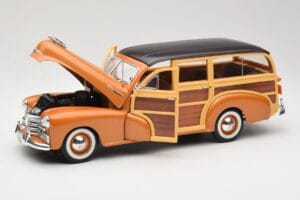 Chevrolet Fleetmaster Woody Or Maisto 1:18 56042 Métal — image 2 sur 8