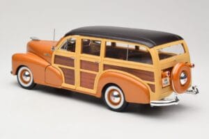 Chevrolet Fleetmaster Woody Or Maisto 1:18 56042 Métal — image 7 sur 8