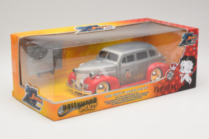 Chevrolet Master Deluxe Dark Silver Metallic Red Jada 1:24 253745012 Métal — image 2 sur 3