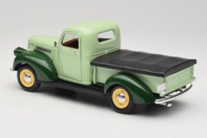 Chevrolet Pickup Vert Solido 1:18 8063 Métal — image 7 sur 8