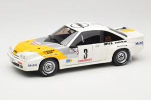 Opel Manta 400 Group B Rally Tour de Corse 1984 Avec Chevrolet G30 Véhicule d'Assistance Otto 1:18 OT491 Résine — image 10 sur 13
