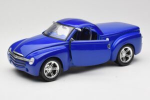 Chevrolet SSR Concept Bleu Maisto 1:18 531612 Métal — image 2 sur 8