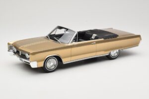 Chrysler Newport Cabriolet Gold Metallic BoS Models 1:18 BOS273 Résine