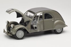 Citroen 2CV Gris Maisto 1:18 31834 Métal — image 2 sur 8