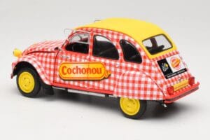 Citroen 2CV6 Cochonou Solido 1:18 S1850021 Métal — image 7 sur 8
